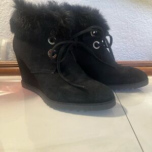 M. Gemi Black Suede lace up fur trim Wedge Boots NWOT